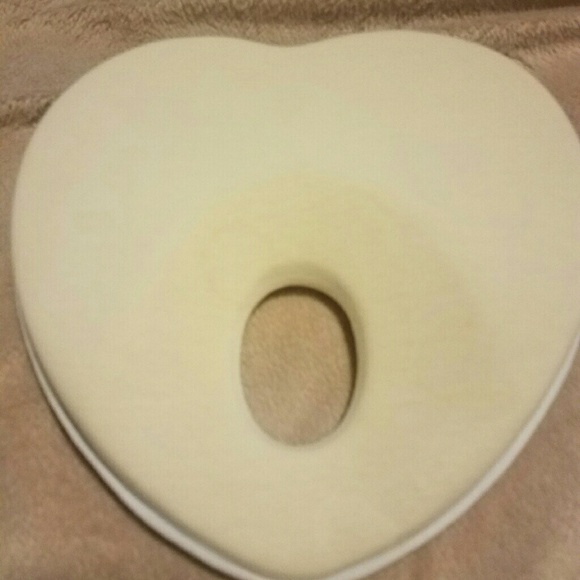 Infant head shaping pillow - Picture 2 of 5